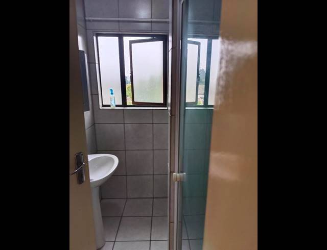 2 BEDROOM PROPERTY TO RENT IN ELSPARK